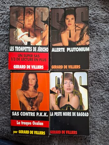 Lot de 4 romans policiers de Gérard De Villiers en bon état