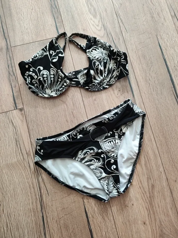 Maillot de bain deux pièces