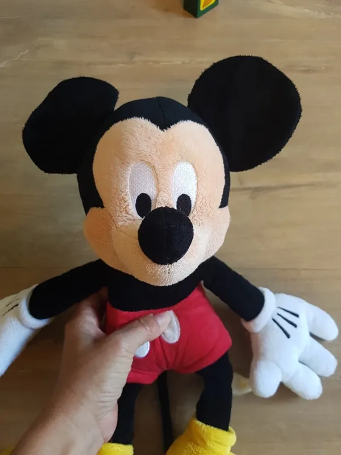Peluche Mickey Disneyland - photo numéro 2