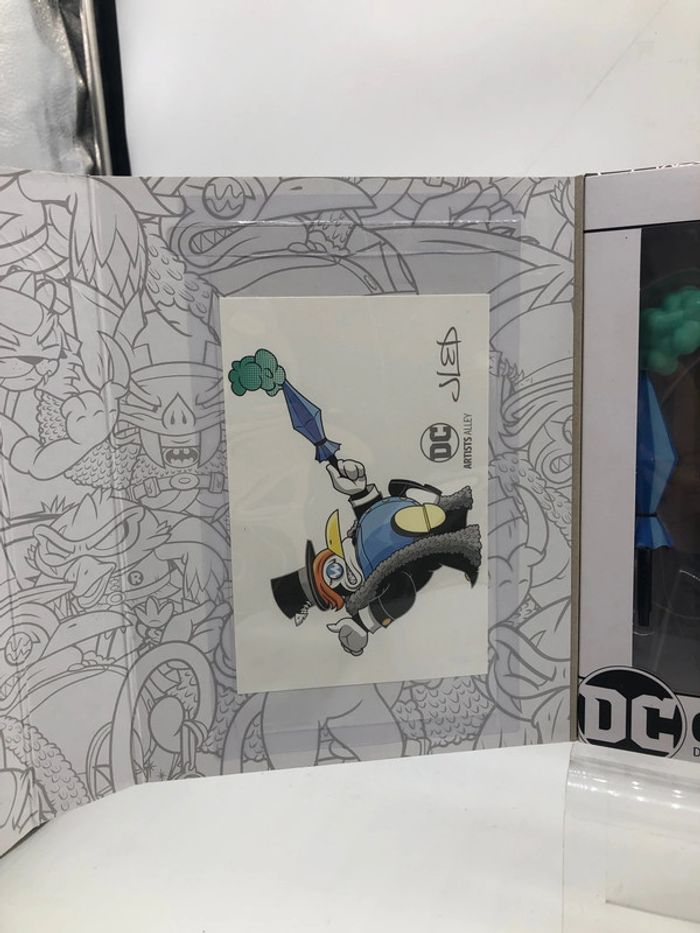 DC collectibles direct from the source The pinguin - photo numéro 2