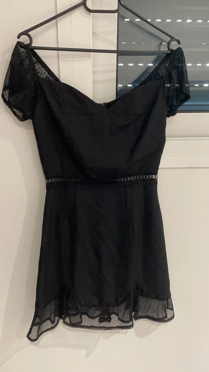 Robe noir