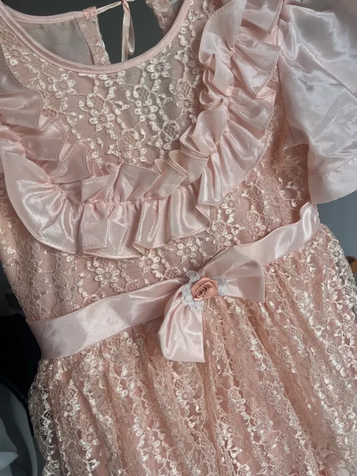 Robe cérémonie ou déguisement - photo numéro 2