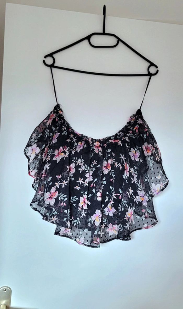 Joli Haut Croc Top fleuri et noir épaules dénudées Tally Weijl Taille S - photo numéro 3