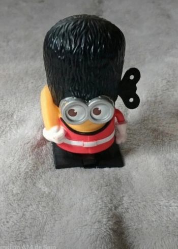 Figurine minions anglais macdonald 2015