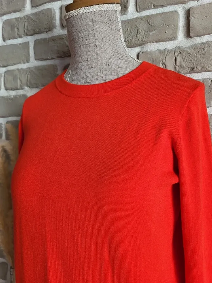 Pull rouge corail Zara boutons dorés - douceur chic - photo numéro 7