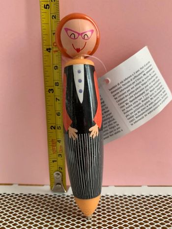 Stylo à bille - La dame rousse