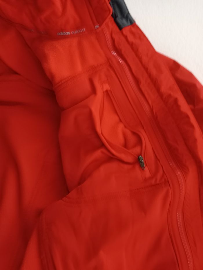ADIDAS veste coupe-vent rouge homme/garçon,  F 168,  D 46. - photo numéro 4
