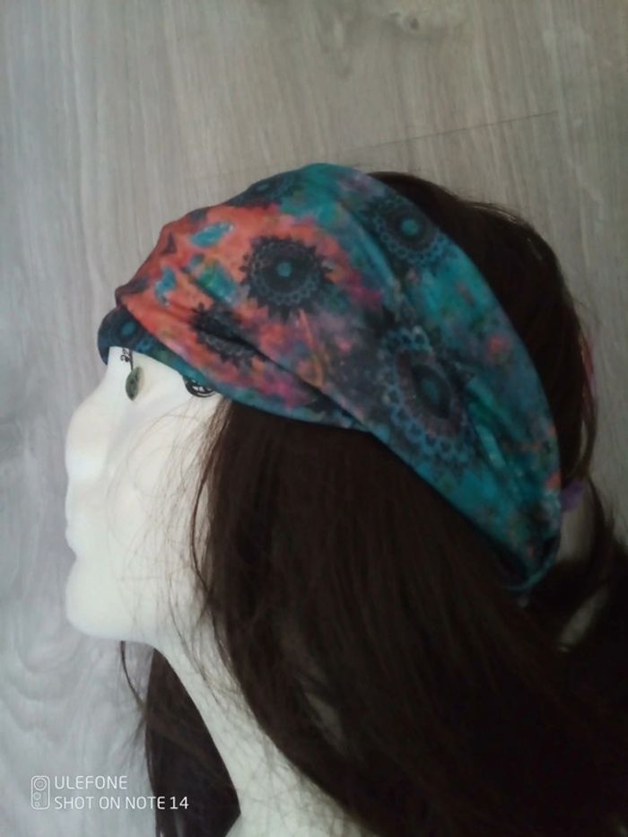 Bandeau large bohème tons bleutés