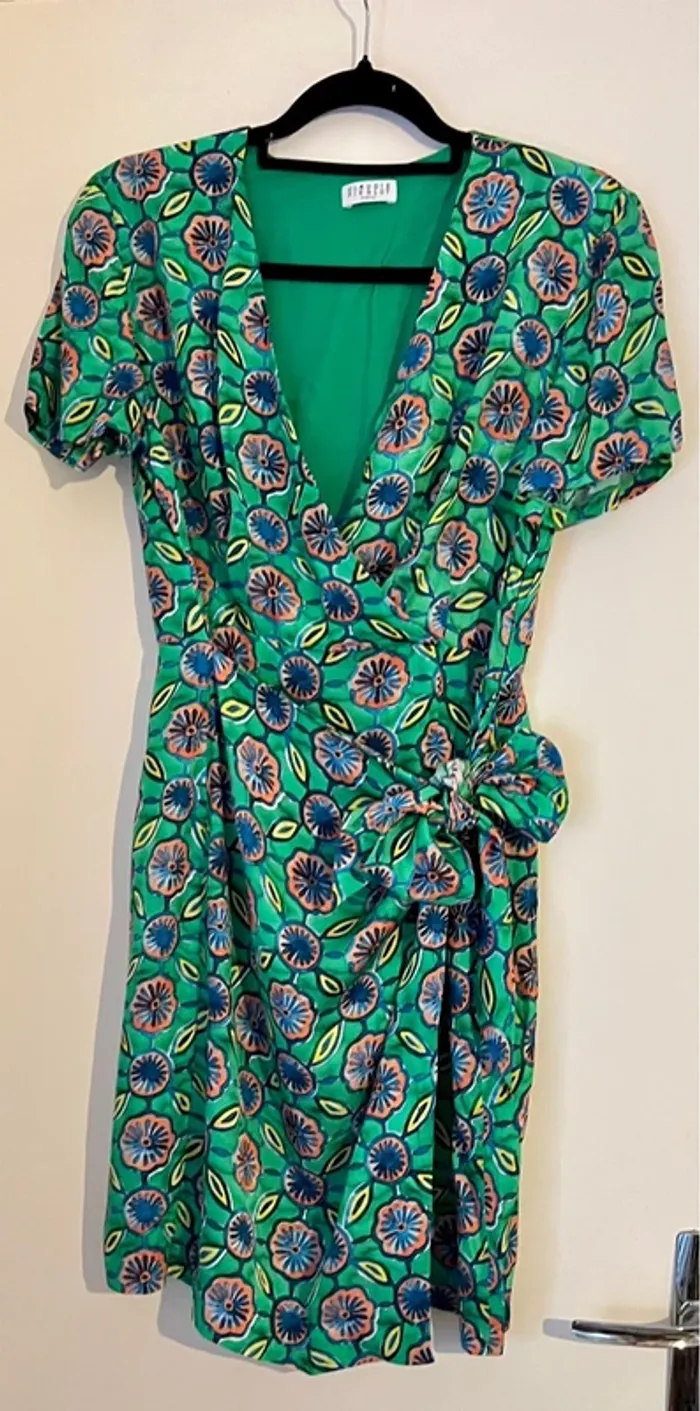 Robe satinée Claudie Pierlot imprimée colorée - photo numéro 10