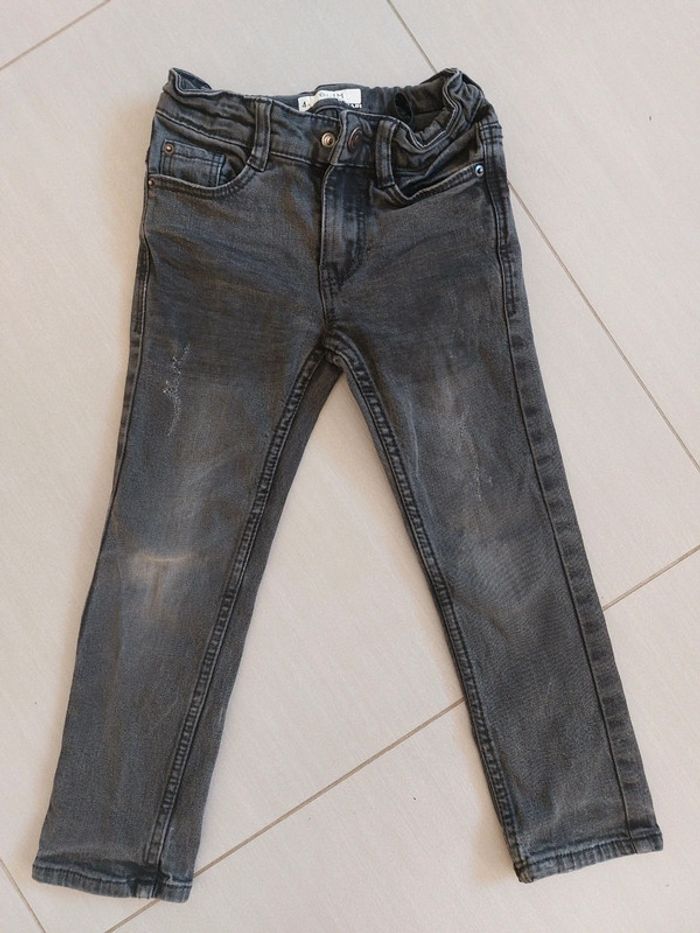 Jean slim réglable à la taille