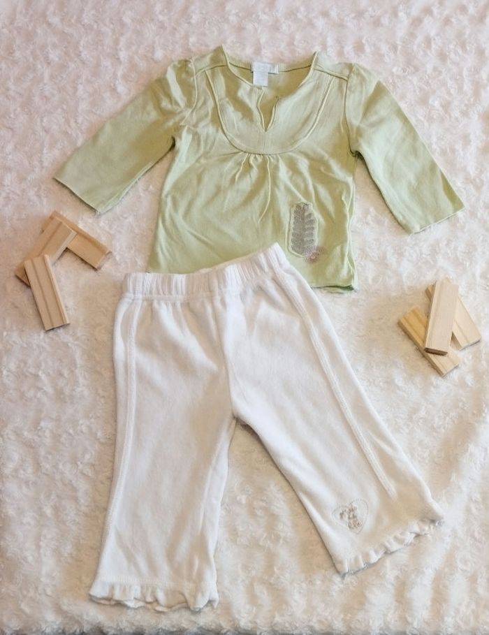 Ensemble pantalon t shirt