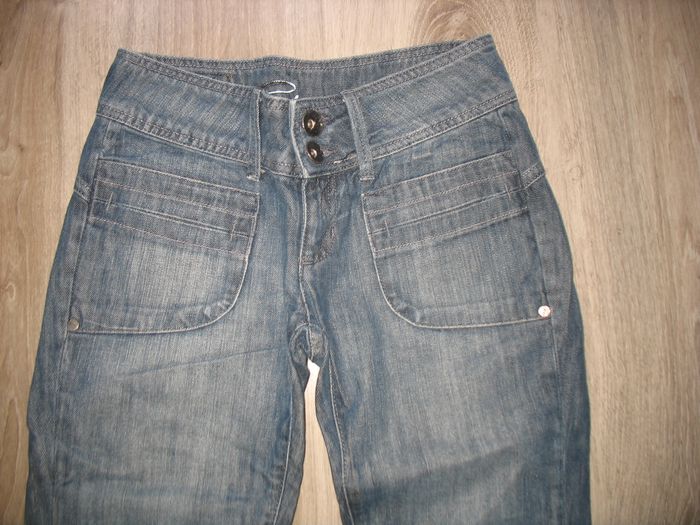 JEAN SLIM BLEU "EDC BY ESPRIT" - TAILLE 36 - n°02 - photo numéro 3