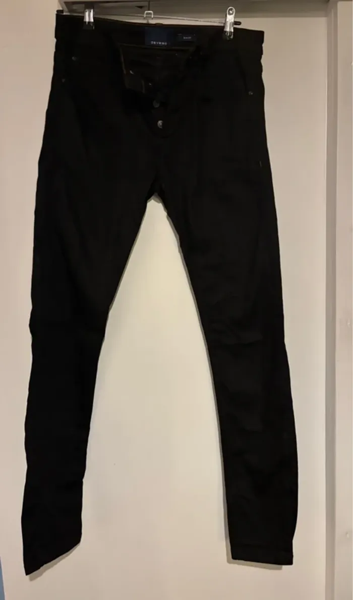 Jean noir Devred taille 40-L modèle Slim Fit en très bon état - photo numéro 3