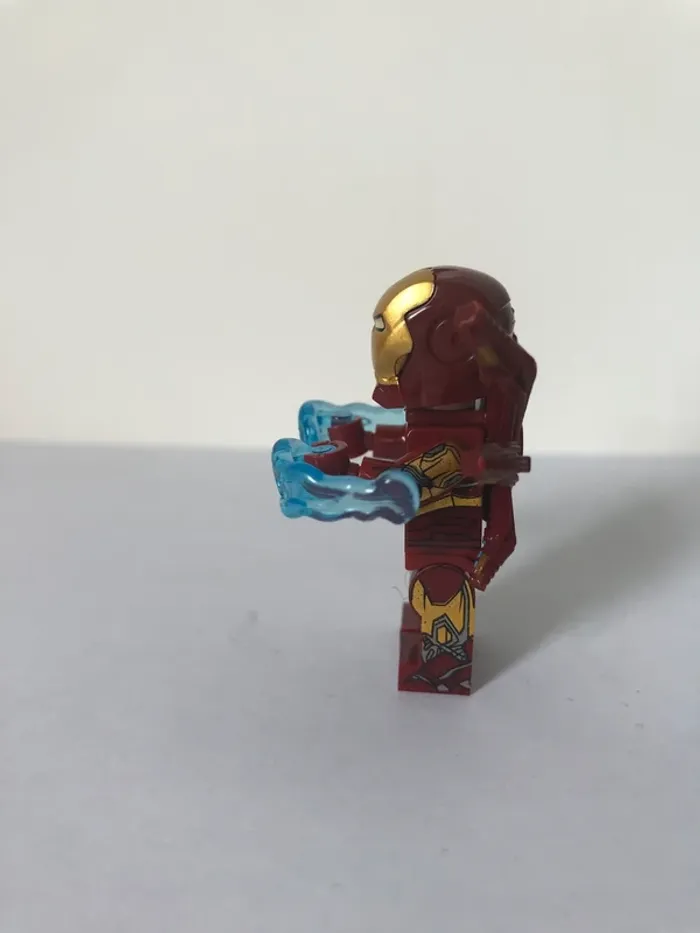 Figurine type lego Ironman. Marvel - photo numéro 3