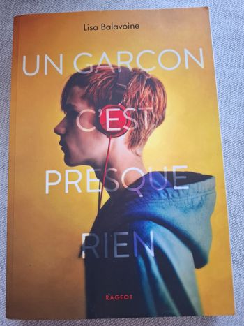 Un garçon c’est presque rien