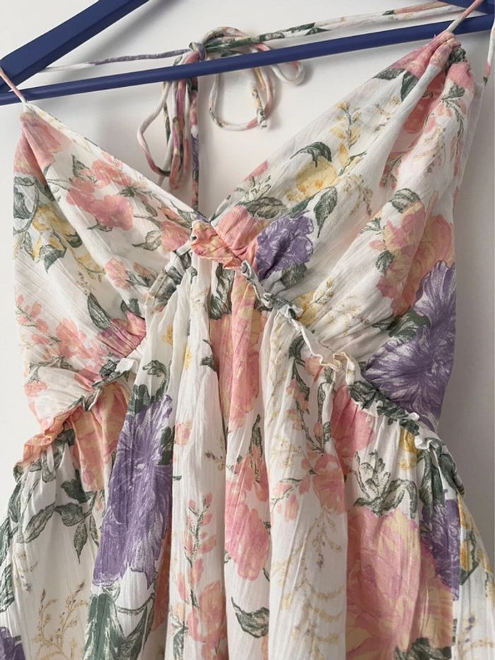 Robe dos nu tour de cou évanescente à fleurs Divided de chez H&M - photo numéro 2