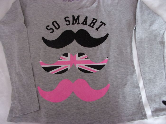 Tee-shirt motifs moustaches - photo numéro 2