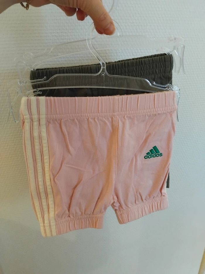 Adidas lot shorts fille 6mois - photo numéro 6