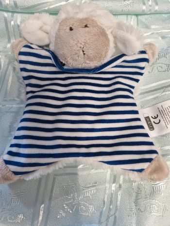 Doudou plat Ergee Mouton rayé  bleu et blanc