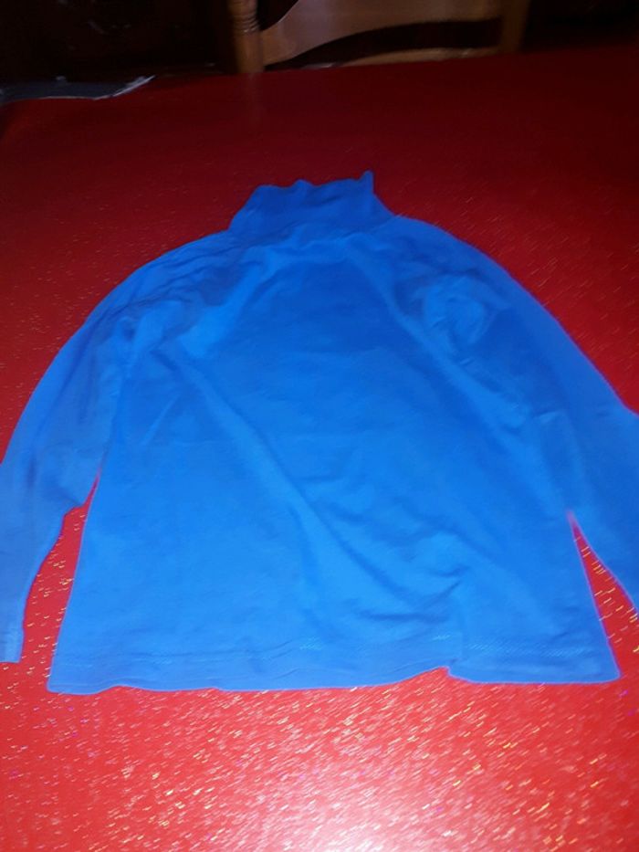 Sous pull minion taille 8ans - photo numéro 2