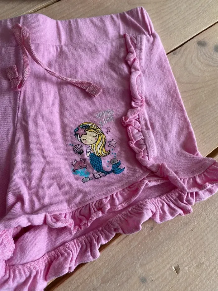 Lot de 2 shorts Primark 5/6 ans - photo numéro 6