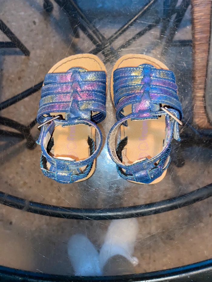 Sandales reflets irisés, taille 18, Freemouss. - photo numéro 6