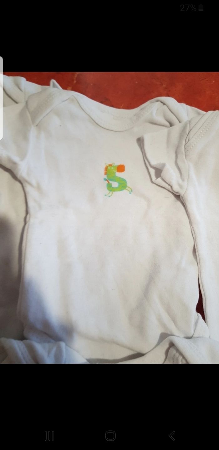 Lot de 6 bodies bébé taille 1 mois - photo numéro 7