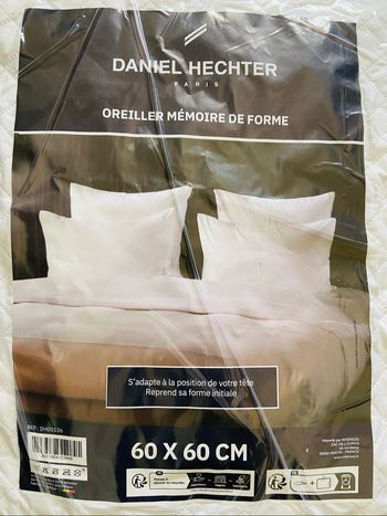 2 oreillers à mémoire de forme Daniel Hechter