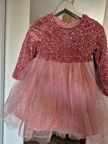 Robe rose paillettes