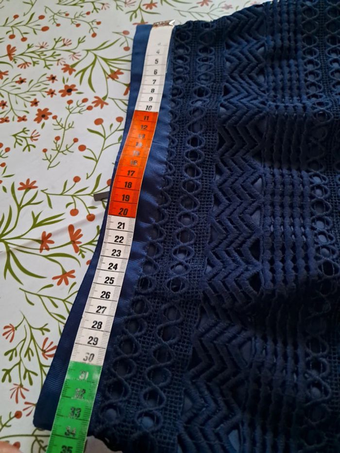 Jupe courte taille 36 Un Jour Ailleurs - photo numéro 6