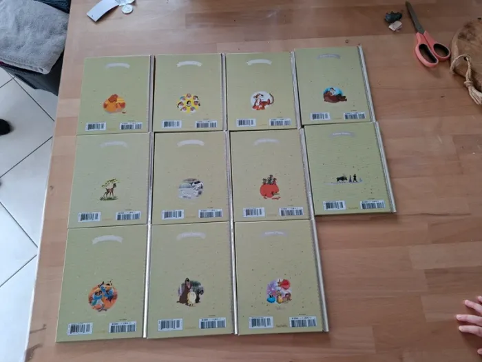 Lot de 11 livres disney - photo numéro 2
