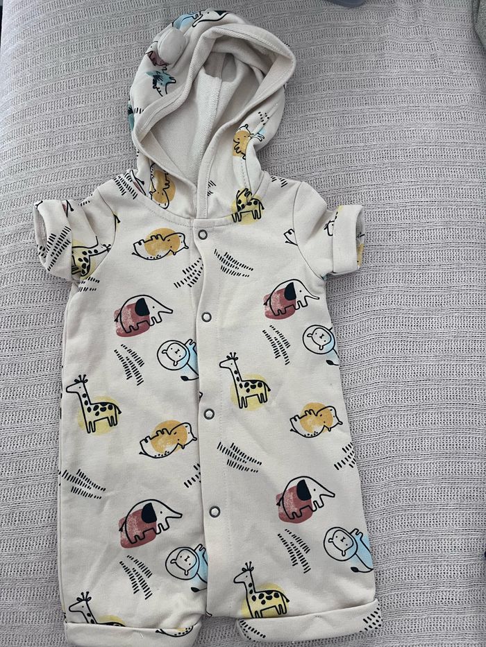 Combishort à capuche