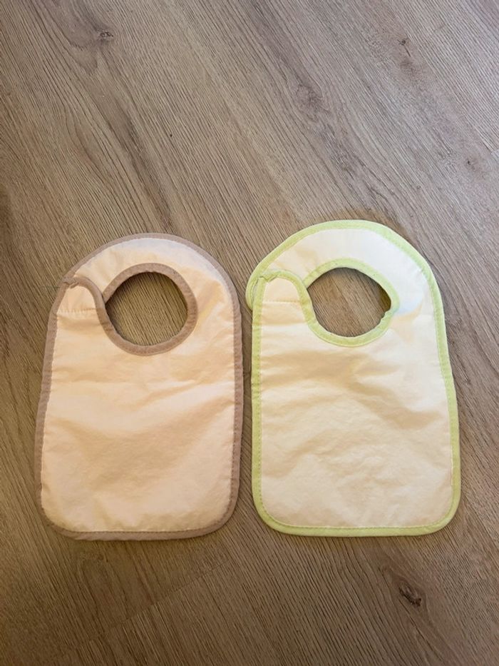 Bavoirs - photo numéro 2