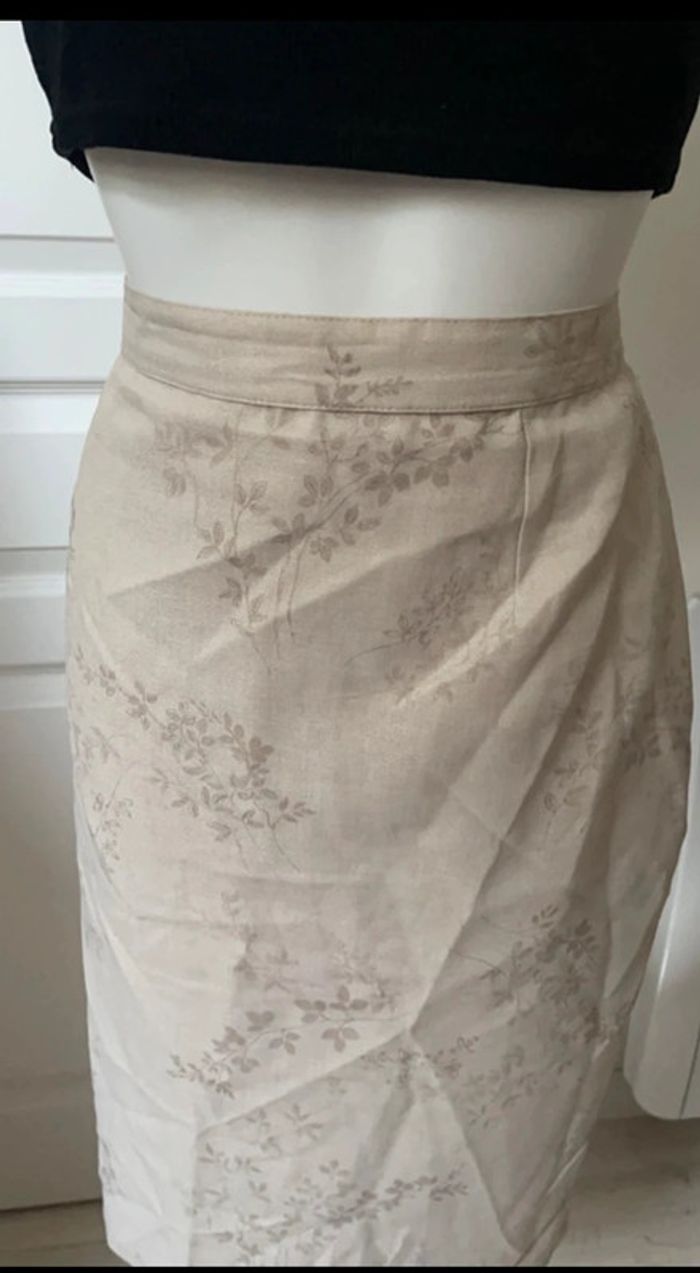 Jupe tailleur - photo numéro 4