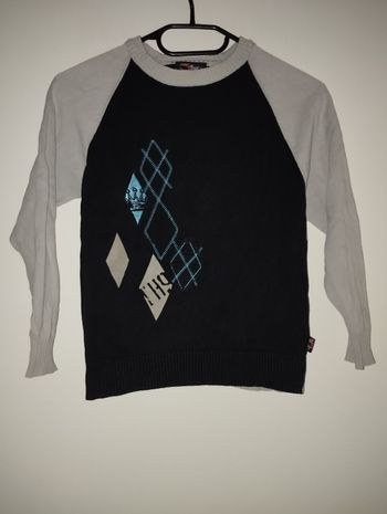 Pull 3nyx taille 10 ans