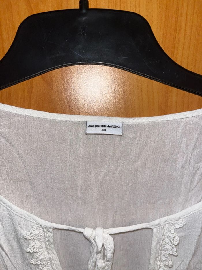 Blouse blanche à manches longues taille 40 - photo numéro 3