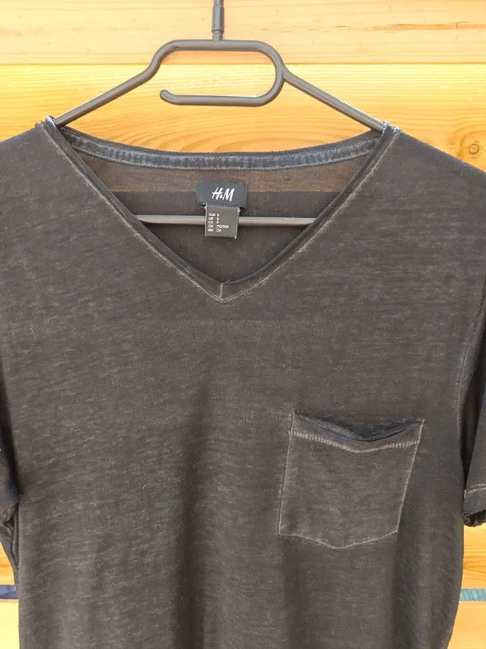 T-shirt H&M taille S - photo numéro 3