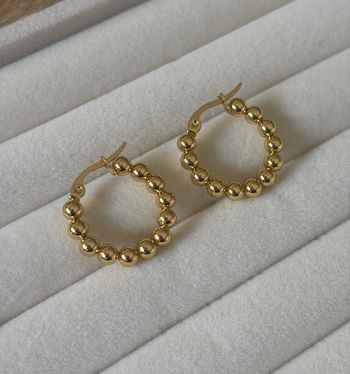Boucles d’oreilles dorées
