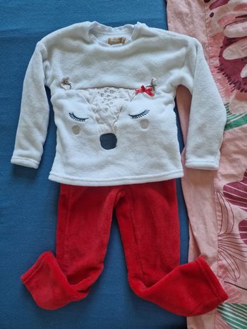 Pyjama 2 pièces taille 4ans