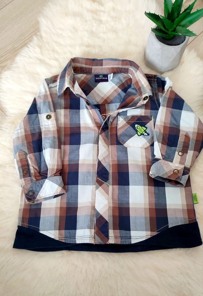 Belle chemise très originale