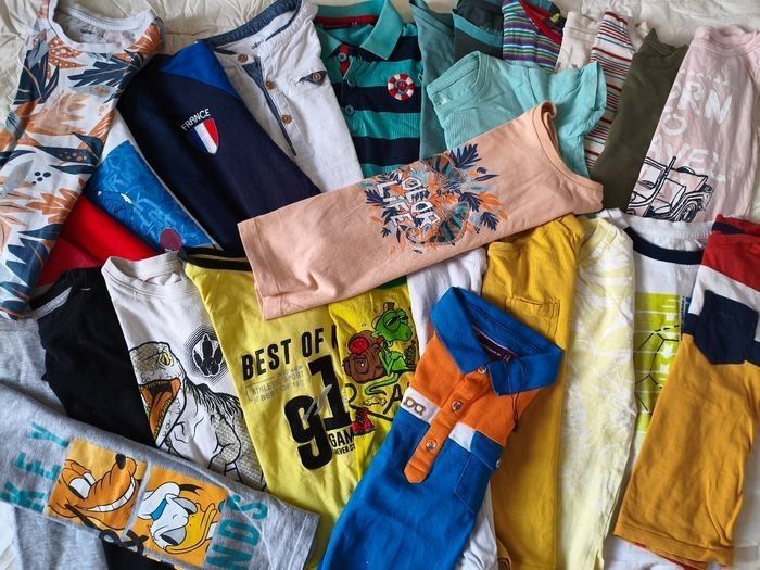 Lot de vêtements grandes marques 4 ans garçon+de 84 articles - photo numéro 3