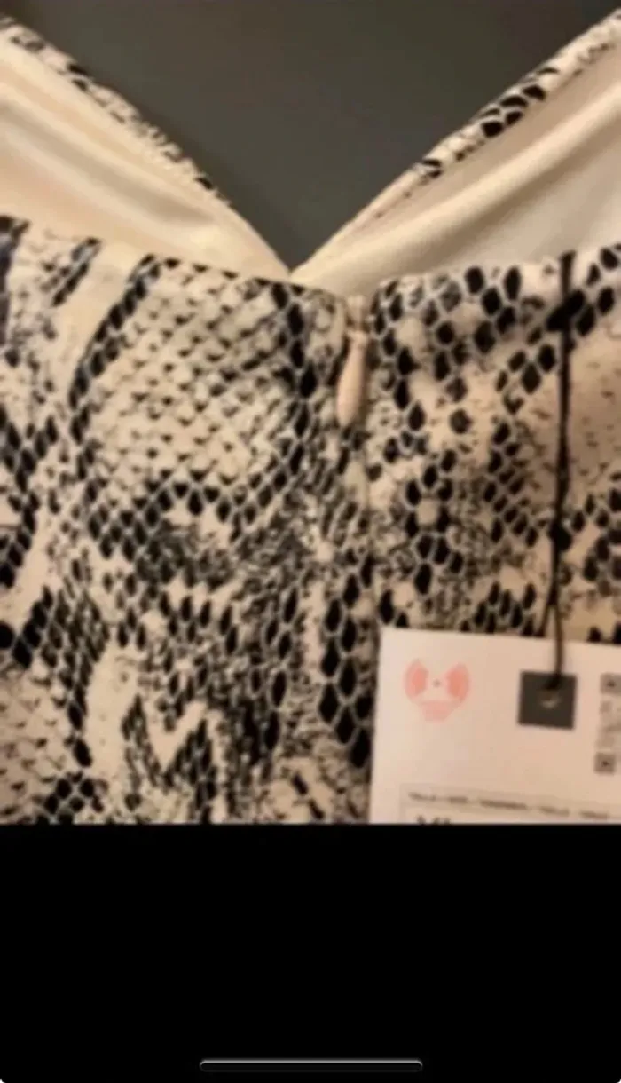 Robe Zara, taille 42 imprimée, python, collection 2025 - photo numéro 6