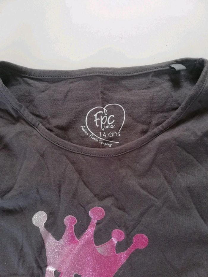 Tee shirt 14 ans - photo numéro 2