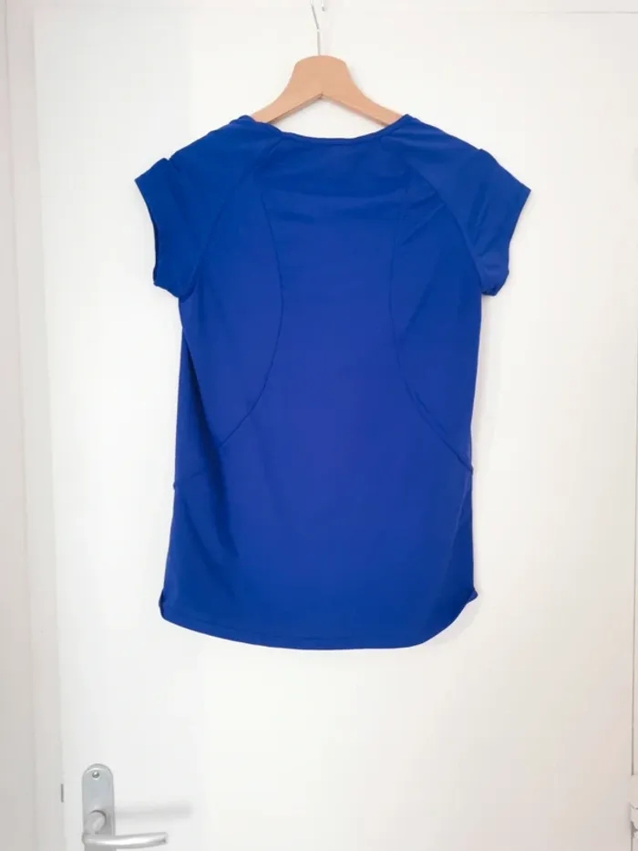 T shirt de sport - photo numéro 3