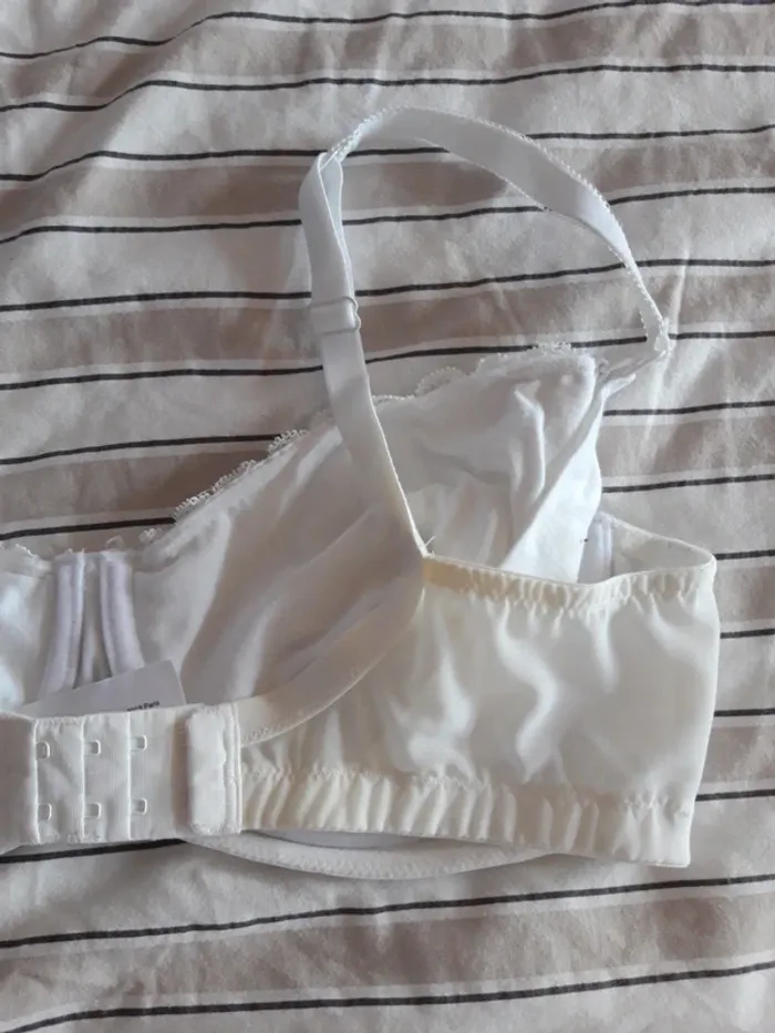 Soutien-gorge d'allaitement - photo numéro 8