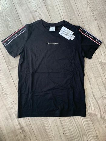 T-shirt Noir marque Champion