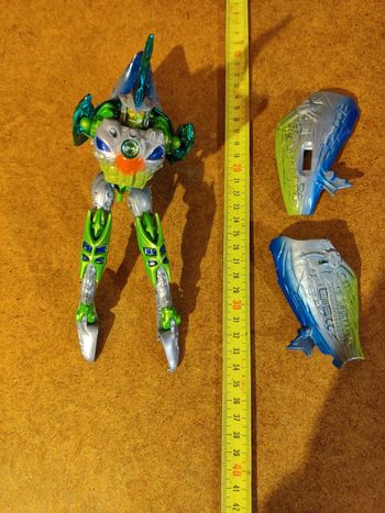 Figurine transformer Beats shap requin 🦈 99