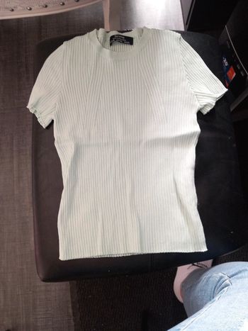 Top bershka taille xs