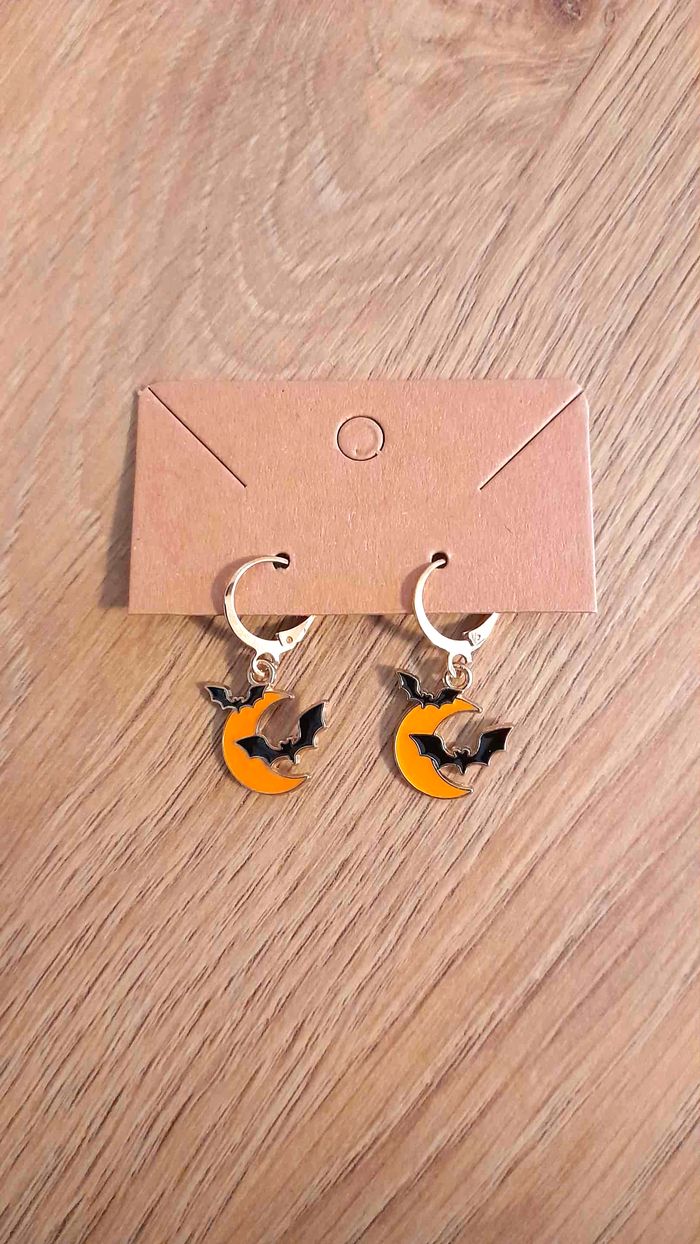 🌙🦇 Boucles d’Oreilles Halloween Lune & Chauves-Souris 🦇🌙 - photo numéro 2