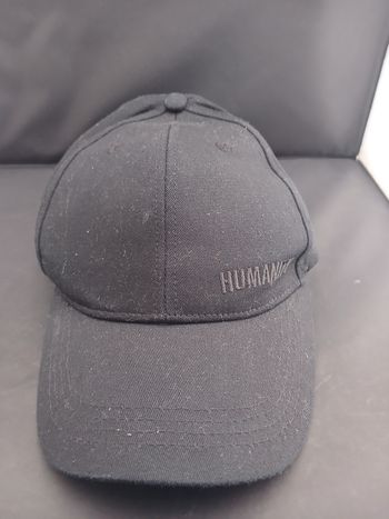 Casquette noir humanity 